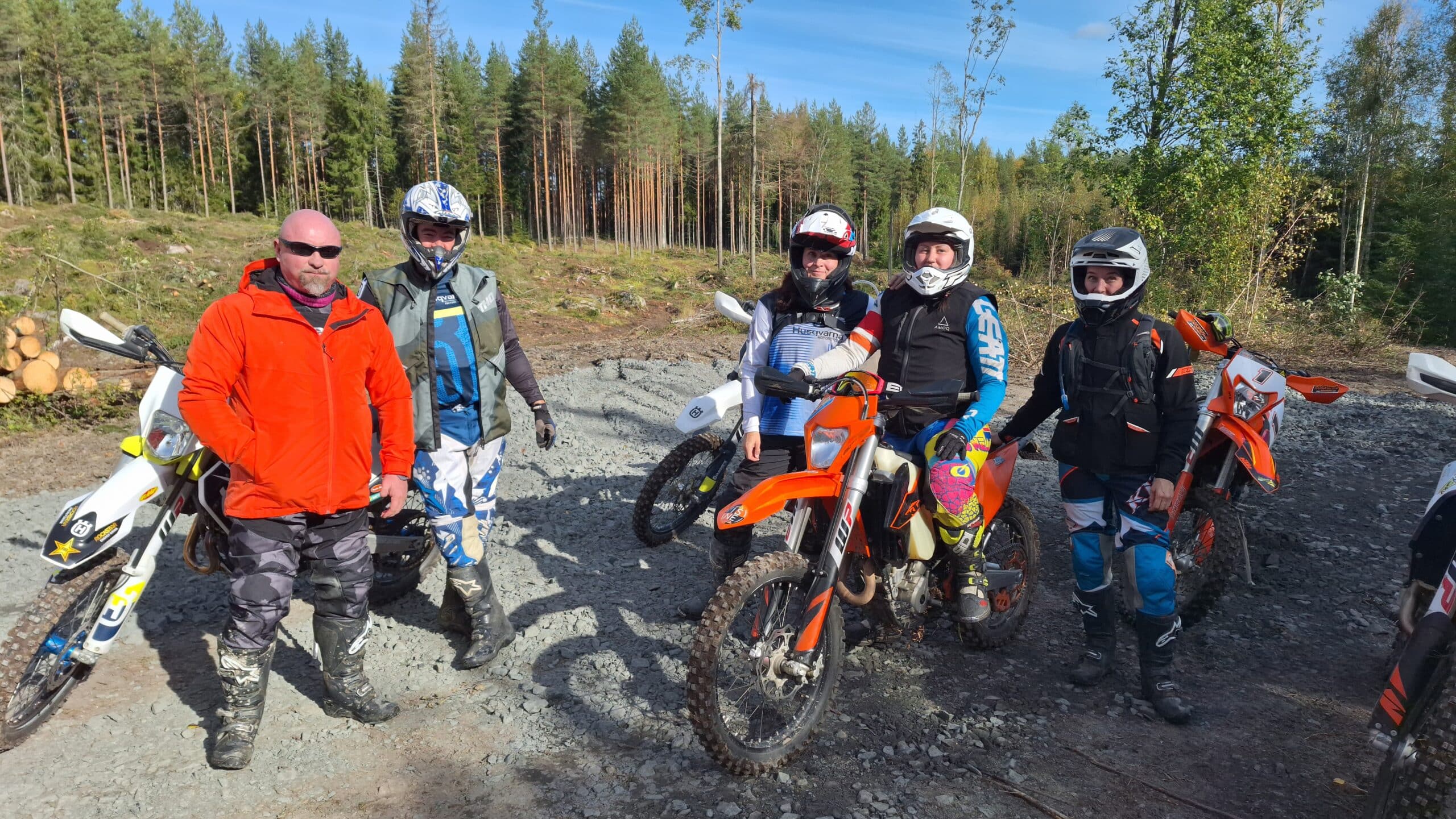 RiksunRuskaRalli - Enskailua hyvässä hengessä 21.9.2025 Vaaditaan A-ajokortti