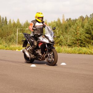 Honda-kurssi asfaltti ajoharjoitteluradalla aloittelijoille 2.6.2025 klo 16-20